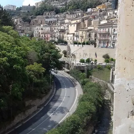 Casa Davide Pensjonat Ragusa